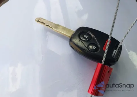 2005 Honda Pilot Ex-L from USA, damaged, VIN 2HKYF18705H570079